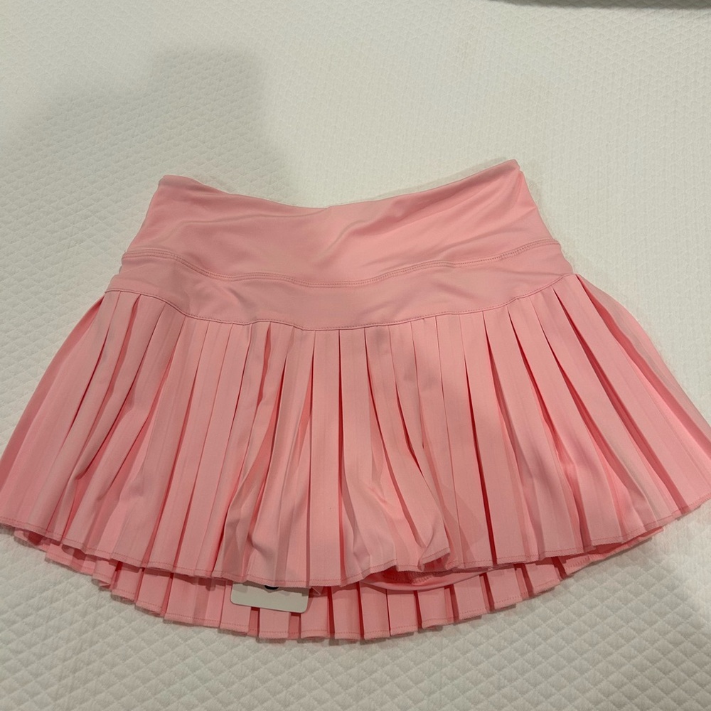 Goldhinge - Almond Blossom Pleated Tennis Skirt